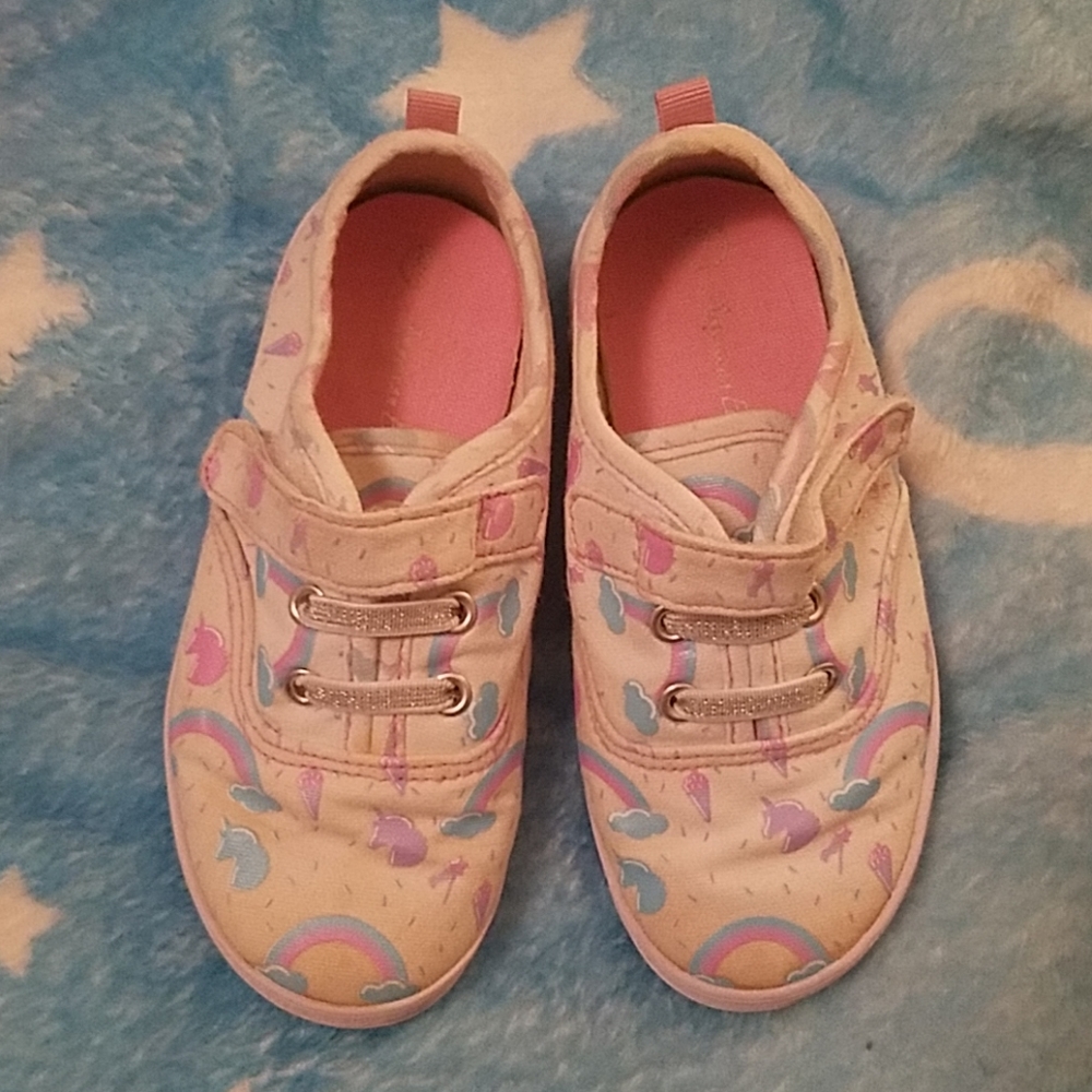 American Eagle toddler shoes